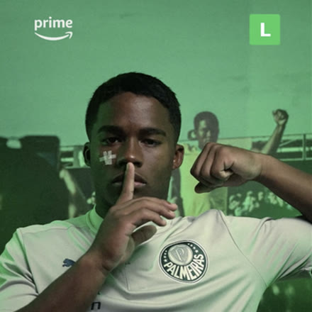 Endrick faz o gesto de silêncio no anúncio da Amazon Prime — Quarta, 20h, Exclusivo